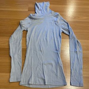 Silver (metallic) long sleeve turtleneck